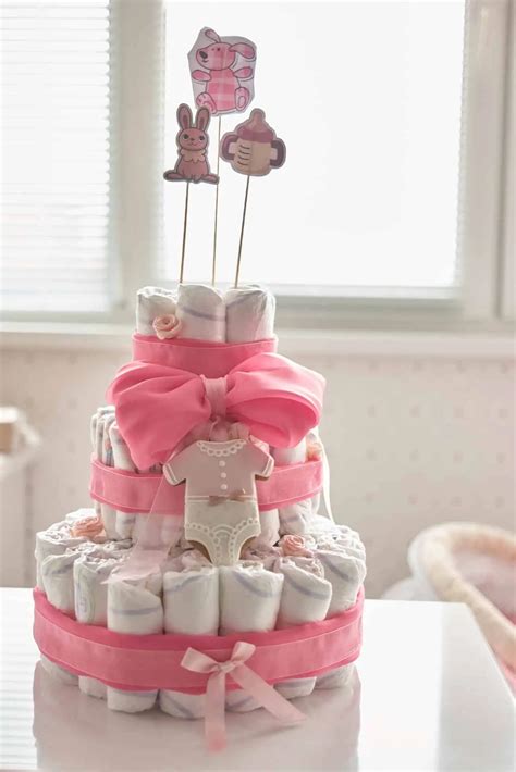 28 Perfect DIY Baby Shower Gifts To Make Yourself