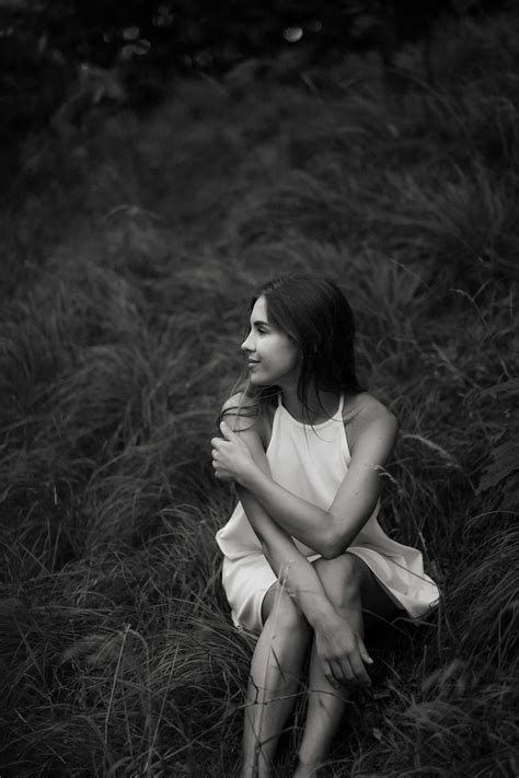 subtle background      subtle background