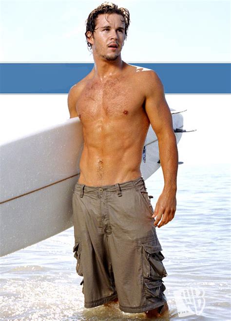 Shirtless Sexy Ryan Kwanten