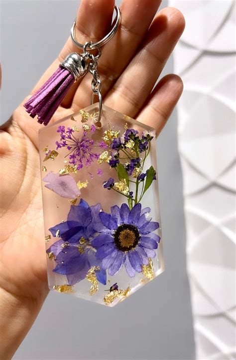 Keychain Floral Keychain Gift For Her Pressed Flower Etsy Pressed