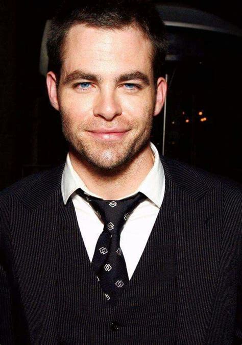 Крис Пайн (Кристофер Уайтлоу Пайн) | Ideias fotografia, Ator, Fotografia