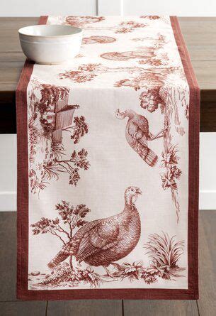 Thanksgiving Table Runners That Will Elevate Your Tablescape