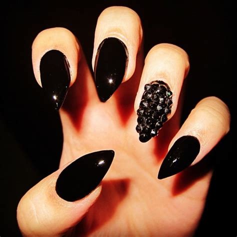 Amazing Pointed Nail Art Ideas