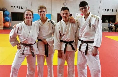 Bletterans Judo Quatre Jeunes Du Club Ont Particip Un Week End