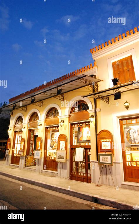 Shopping in the Plaka at night, Athens Greece Stock Photo - Alamy