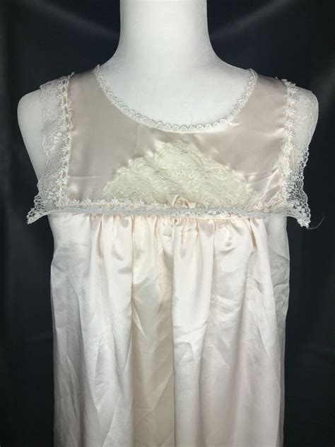 Vtg Christian Dior Lingerie Long Nightgown Ivory Crea Gem