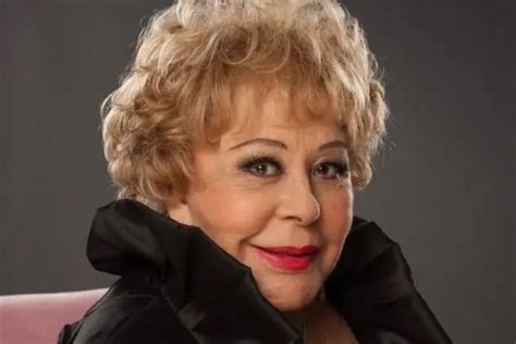 Silvia Pinal fue hospitalizada por influenza Alejandra Guzmán on 28