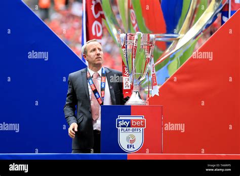 Efl League One Trophy Hi Res Stock Photography And Images Alamy