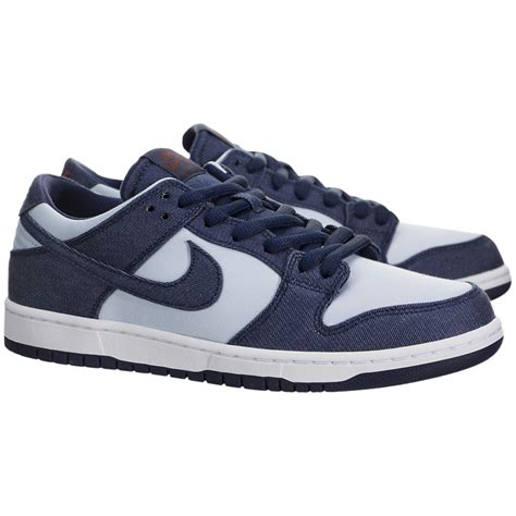 Nike SB Zoom Dunk Low Pro - 854866-444 - Sneakerhead.com – SNEAKERHEAD.com