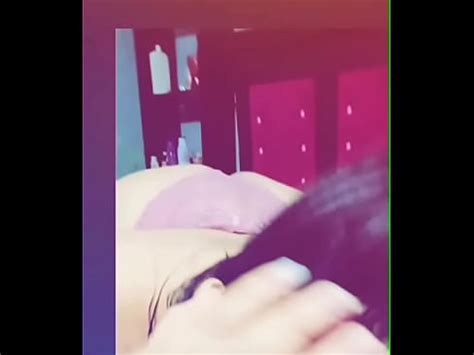 Rompiendole el coño XVIDEOS