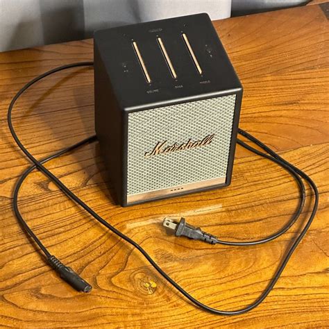 Marshall Uxbridge Voice Bluetooth Speaker With Google Assistant Audio