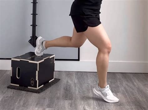 Bulgarian Split Squat Hop — Rehab Hero