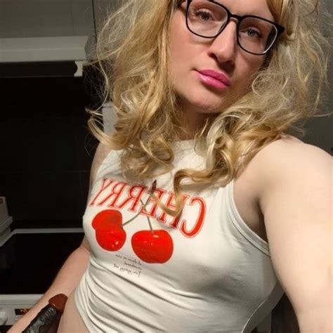 Big Booty Bimbo Fag Shemale Big Ass Big Ass Porn Feat Juicybunnybuns XHamster