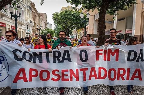 Paraná registra protestos contra a reforma da Previdência em Geral