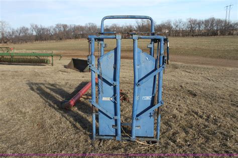 Head Gate For Cattle