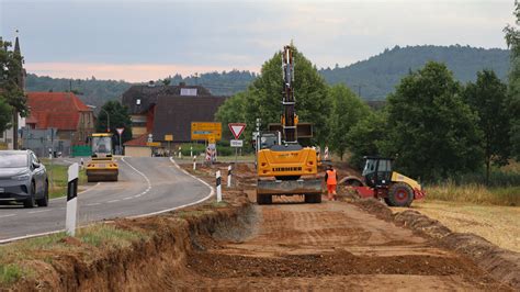 Spatenstich F R Den Geh Und Radweg Zwischen Laimbach Und Gerach