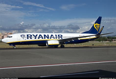 EI FRG Ryanair Boeing 737 8AS WL Photo By Jost Gruchel ID 724407