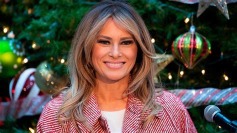 Melania Trump Dyes Her Hair Blonde The Internet Reacts Allure