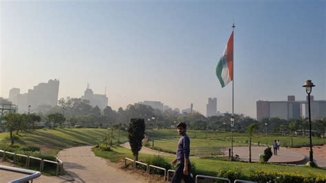 Best Things to See and Do at Central Park New Delhi