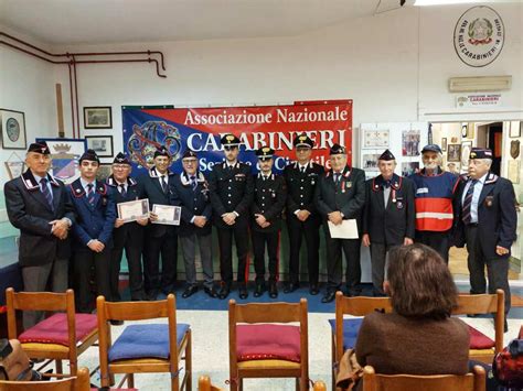 Cimitile L Associazione Nazionale Carabinieri Ha Consegnato I