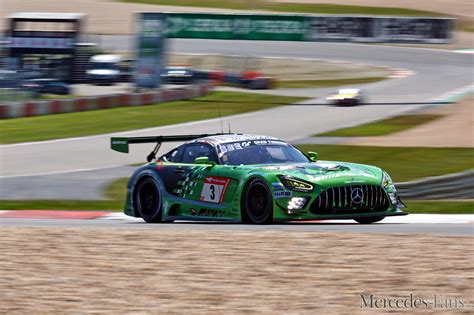 Mercedes Amg Customer Racing Holt Doppel Pole Auf Dem N Rburgring