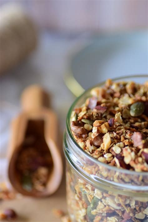 Granola salé à la noisette aux noix et au Comté Cuisimiam Recettes