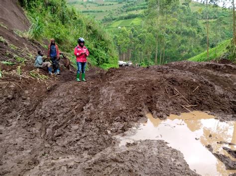 Nord Kivu La Route Masisi Goma Dans Un Piteux Tat Congo Profond