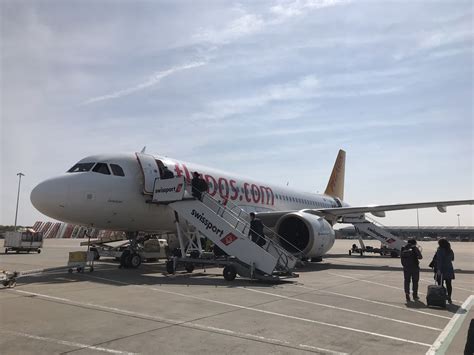 Review Of Pegasus Airlines Flight From London To Istanbul In Economy