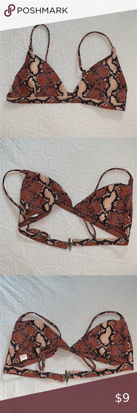 NWOT Snakeskin Bikini Top Size L Bikini Tops Bikinis Snake Skin