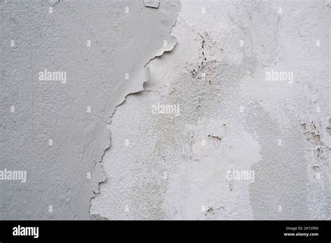 White Wall With Peeling Paint Stock Photo Alamy