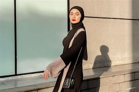 5 Inspirasi Ootd Hijab Cewek Mamba Dari Yang Chic Hingga Elegan