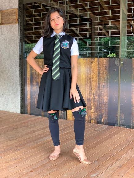 Fantasia Roupa Uniforme Hogwarts Sonserina Harry Potter Luxo