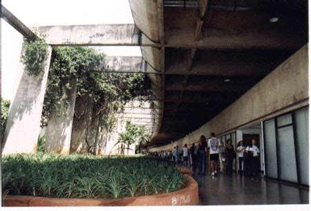 Universidad De Brasilia Instituto Central De Ciencias Minhoc O Oscar