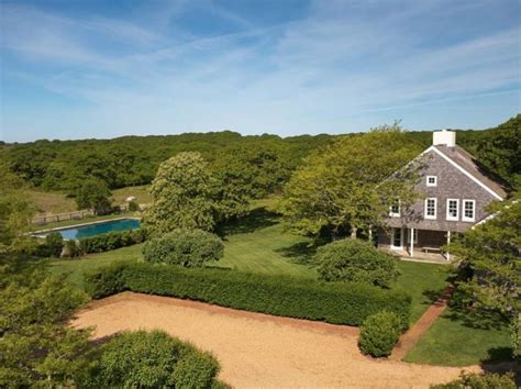 Habitually Chic® For Sale Red Gate Farm Marthas Vineyard Luxury