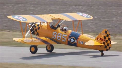 Hd Beautiful Boeing Pt 17 Stearman Landing Csu3 Youtube