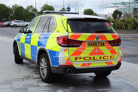 HX66 CXM Hampshire Constabulary BMW X5 ARV Armed Response Flickr