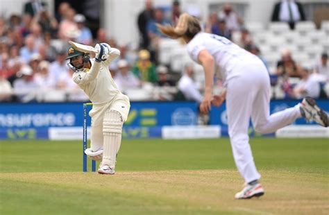 Alana King Drives One Through The Covers Espncricinfo