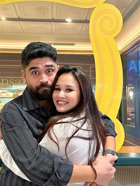 7 Potret Terbaru Rizky Hanggono Bareng Kekasih Sudah Dekat Dengan Anak Anak Hot Liputan6