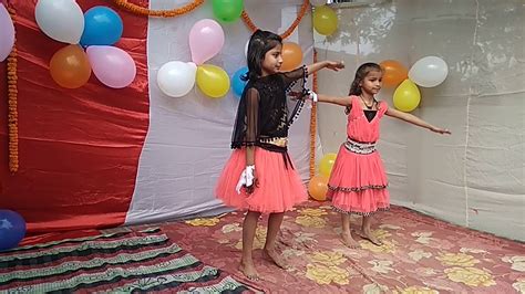 Itni Si Hsi Itni Si Khushi Dance Performance By Cute Girl Youtube