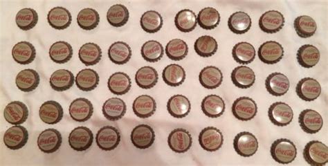 Lot Of 50 Vintage Coca Cola Bottle Caps With Cork Inside Coke 6 Fl Oz