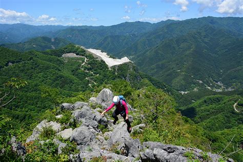 都心から近い＆登りごたえのある低山へ 岩が楽しめる名低山6選 山と溪谷オンライン