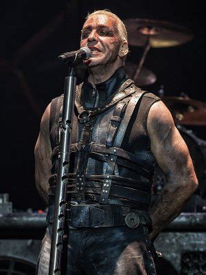 Rammstein Album Band Postet Studio Fotos Laut De News