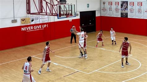 Basket Decima Vittoria Consecutiva Per Il Piacenza Che Supera La