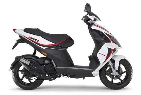 Piaggio Nrg Png Images Pngegg Off