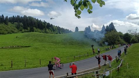 Giro D Italia Sul Monte Grappa Giornata Storica Di Promozione Per Il