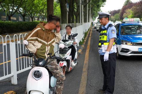 观山湖交警所有驾驶人，以下行为需注意澎湃号·政务澎湃新闻 The Paper