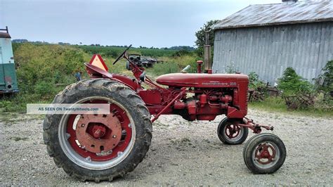 Farmall 200 Tractor