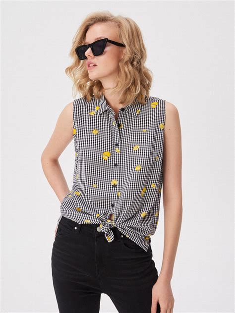 Modne ubrania w cytryny z sieciówek - przegląd - KobietaMag.pl