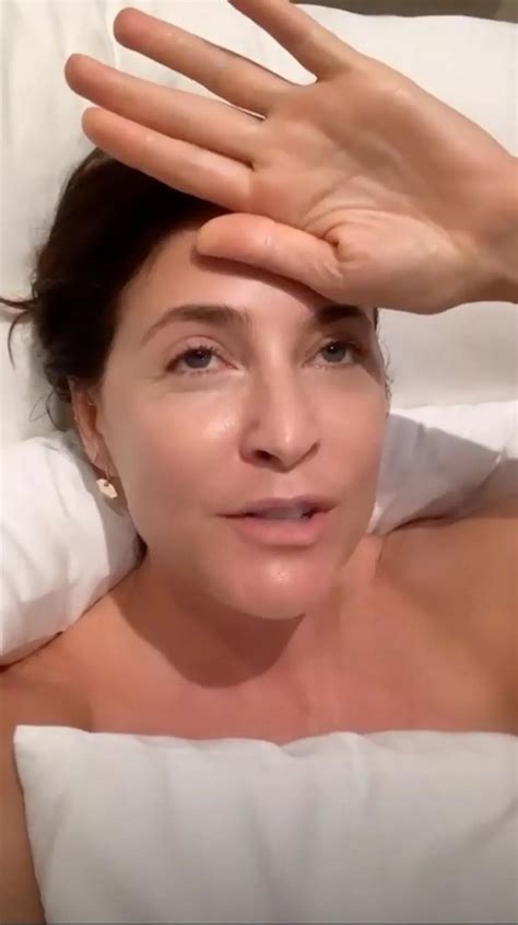 Lisa Snowdon Turns Bikini Jungle Babe In Sizzling Holiday Snap Daily Star