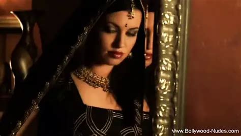 Free Indian Nude Porn Videos 6 XHamster